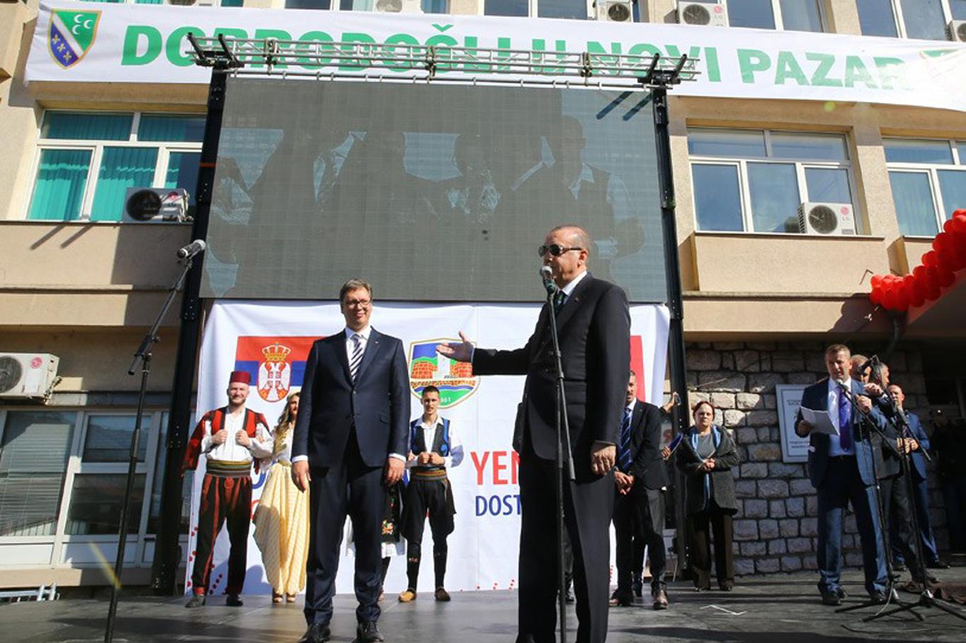"Türkiye ile Sırbistan arasında yeni bir dönemi başlatıyoruz" "Türkiye ile Sırbistan arasında yeni bir dönemi başlatıyoruz"